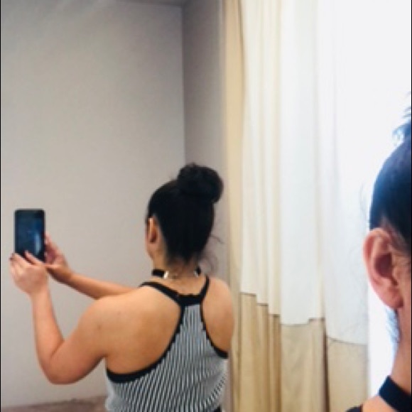 BcbgMaxazria 2 piece set - Picture 4 of 4