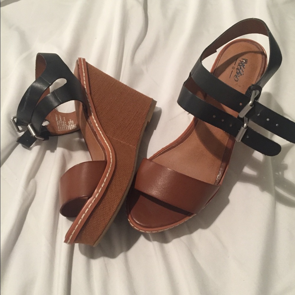 Brown and Black Wedges