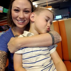 Meet your Posher, Renell