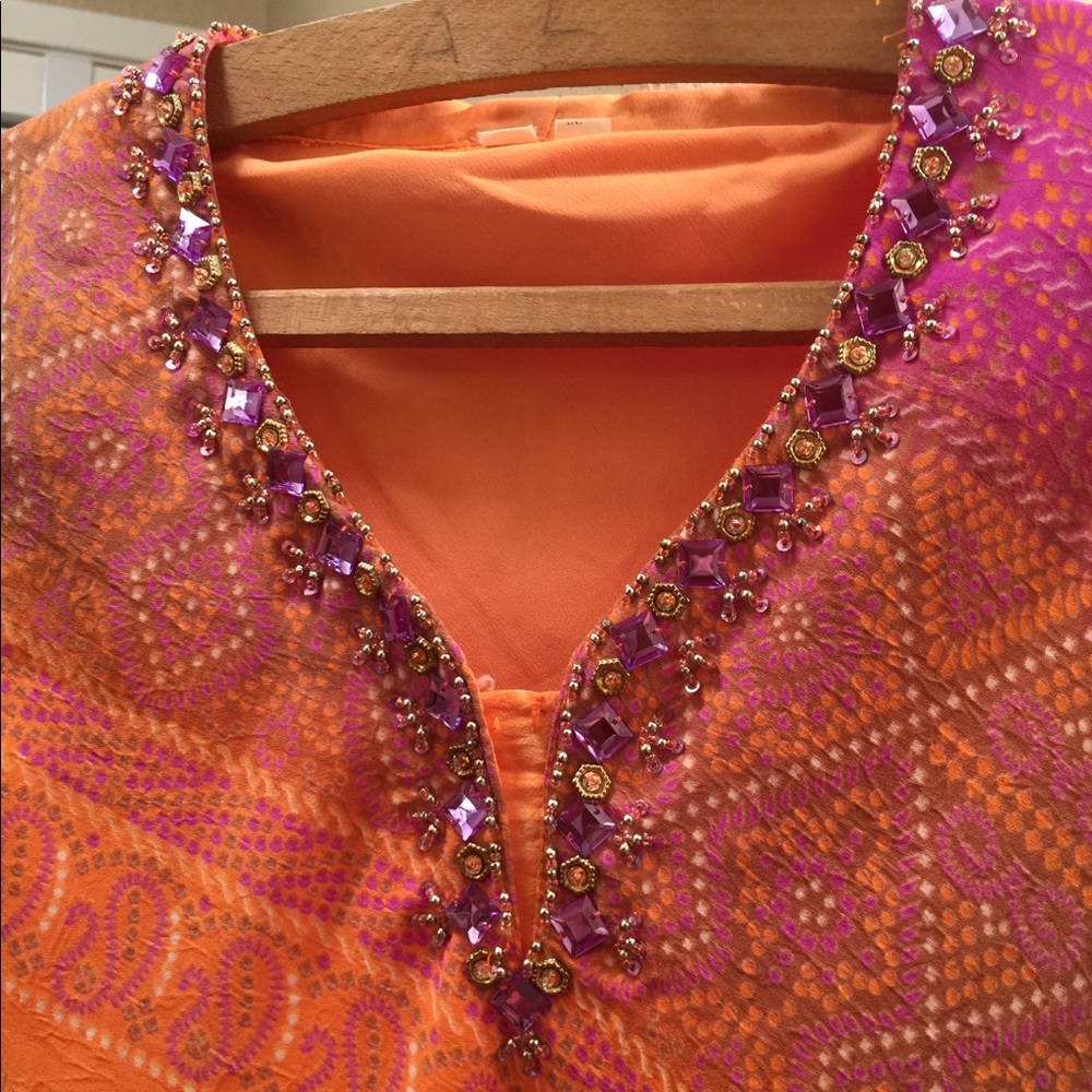 Exotic dress with scarf