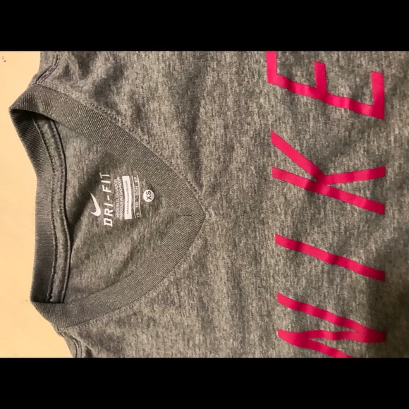 Nike dri-fit - Picture 2 of 2