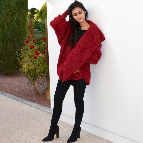 Nordic Beach Fluffy Jacket (Red) - Picture 3 of 7