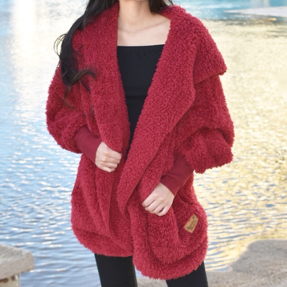 Nordic Beach Fluffy Jacket (Red) - Picture 5 of 7