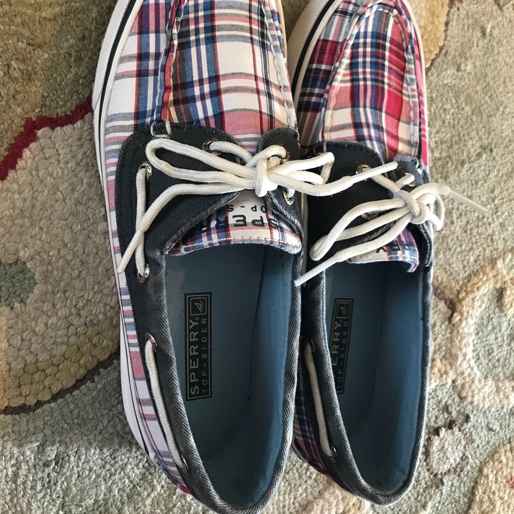 Sperry blue shoes