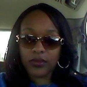 Meet your Posher, Yvette