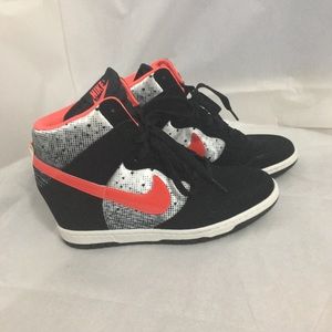 Nike Dunk Sky Hi “ Queen of Hearts/Valentines Day”