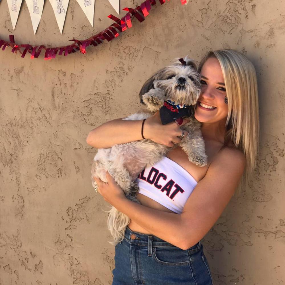 Meet your Posher, Carlie