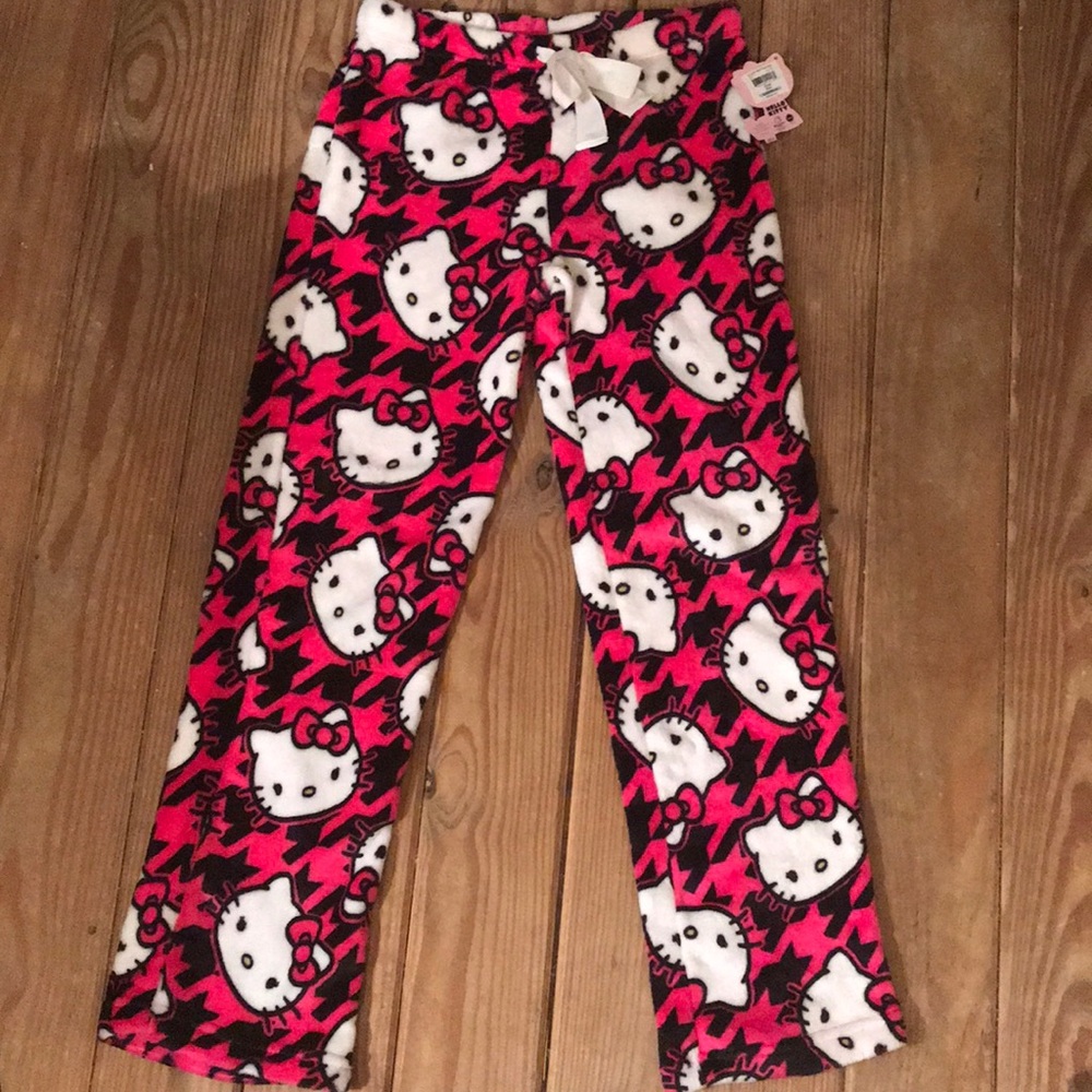 BUNDLE Hello kitty pajama pants bundle with socks!
