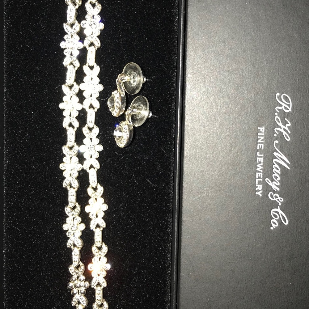 Fine Jewerly RH Macy & Co. Necklace Earrings Set