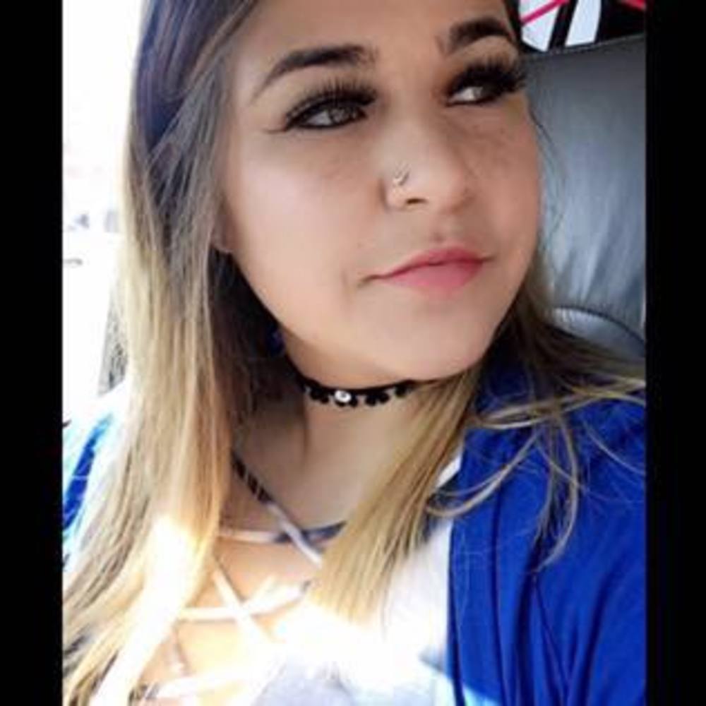 Meet your Posher, Justine