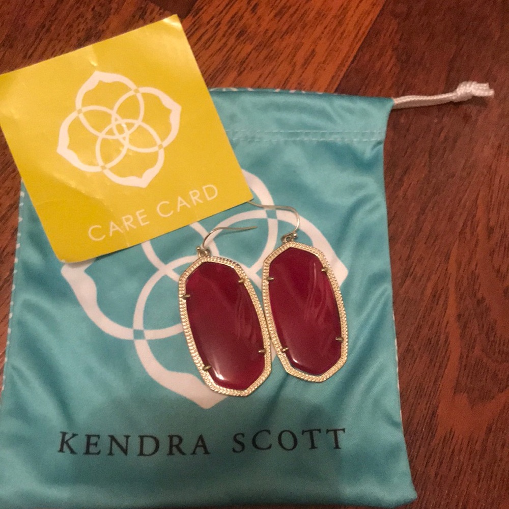Kendra Scott earrings
