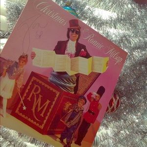 Ronnie Milsap Christmas Record ❤️💚