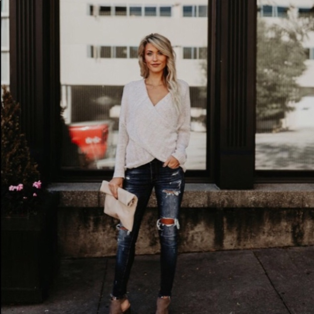 Last One ❤️ Oatmeal Wrap Sweater - Picture 6 of 8