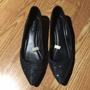 Sparkly Black Pointed Flat