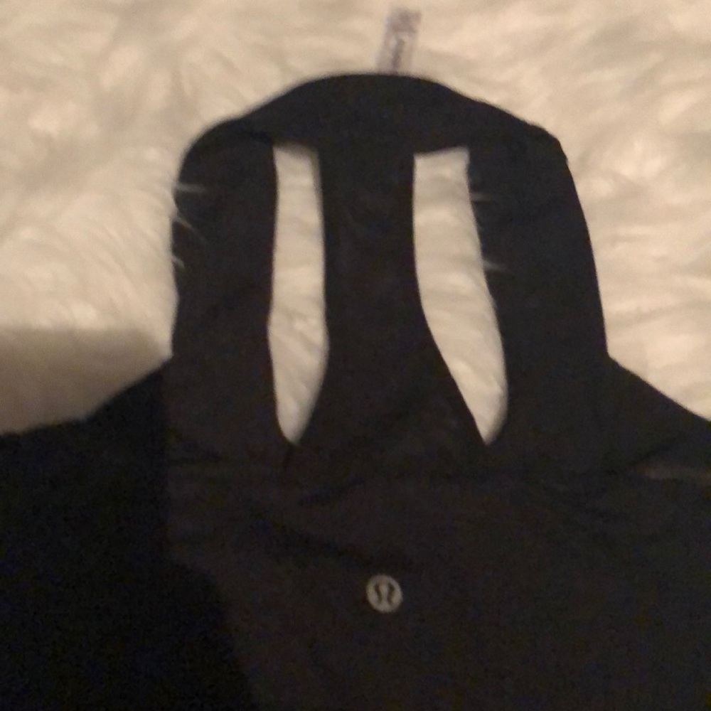 🧘🏼♀️Lulu Lemon Mesh and Spandex Halter🧘🏼♀️ - Picture 3 of 4