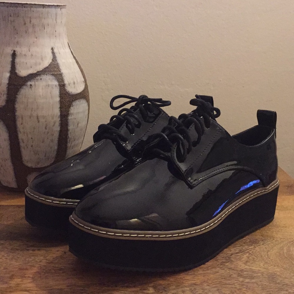 St. Sana Platform Derby Shoe