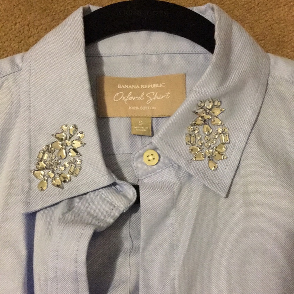 Banana Republic Bejeweled Oxford Short