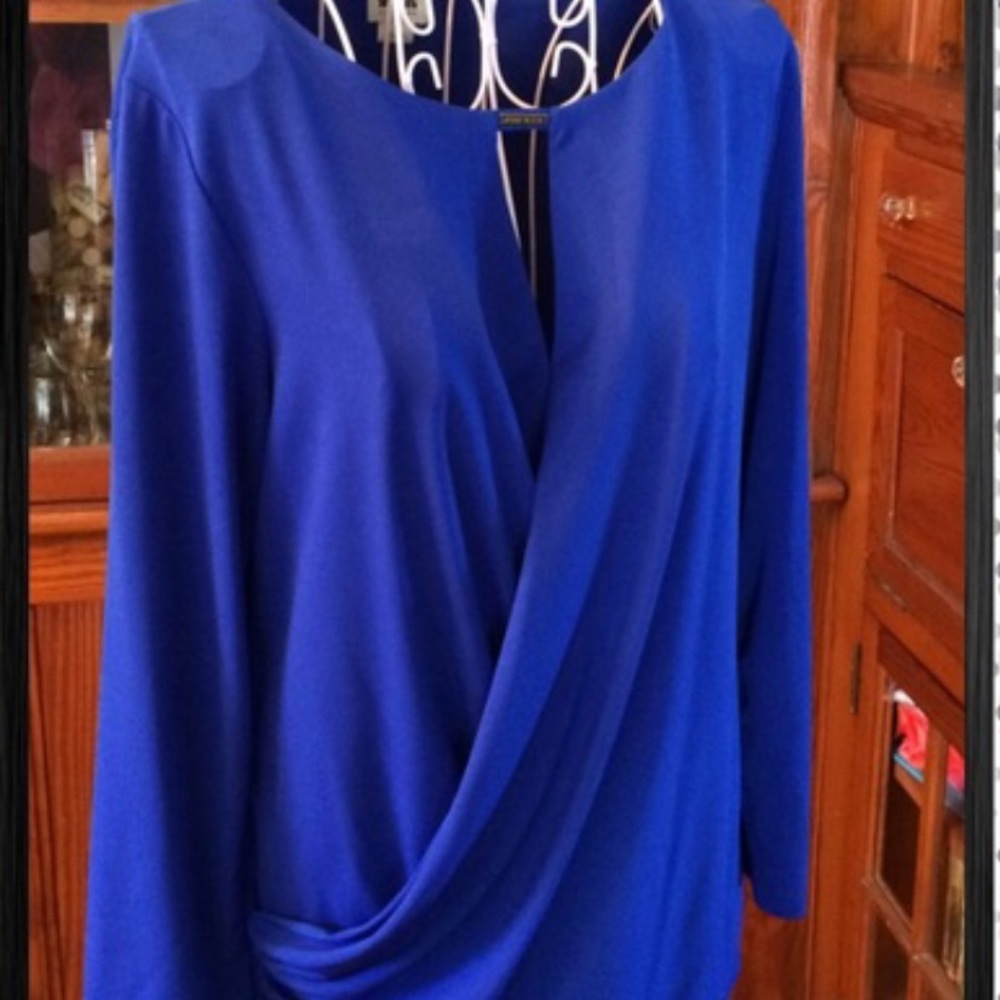Anne Klein blue drape blouse