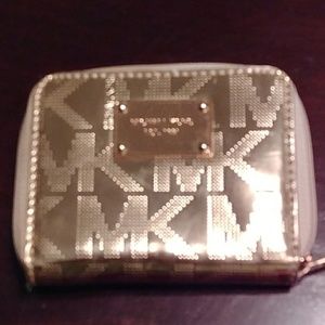 Michael kors rose gold small wallet