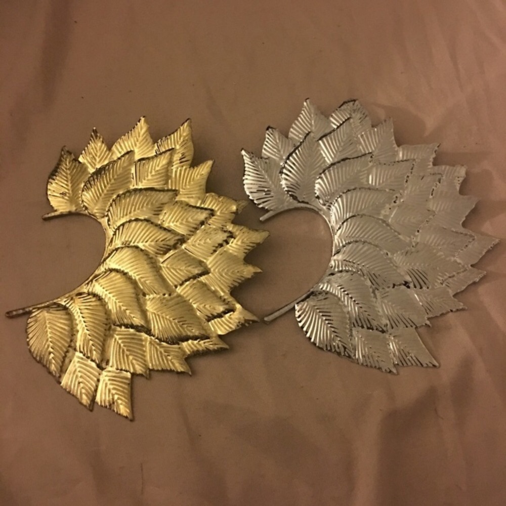 Ear jewelry - Picture 2 of 2