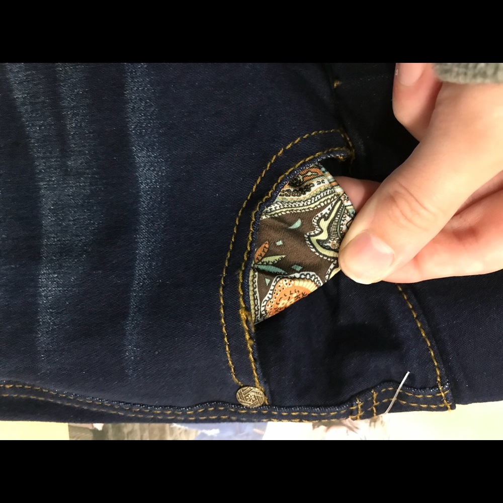 🔥REAL DENIM jeggings🔥 - Picture 7 of 8
