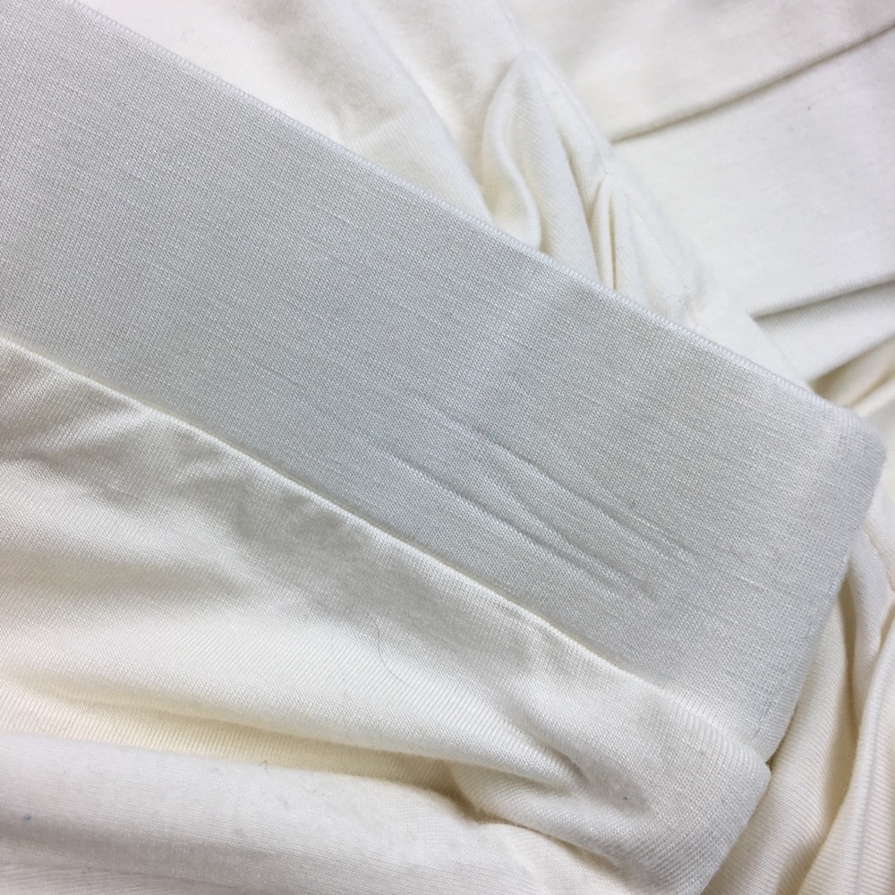 ✨ NWT Lovers + Friends Show Off Mini Skirt - Picture 4 of 4