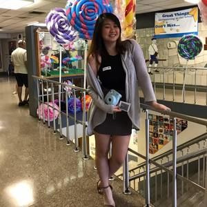 Meet your Posher, Vanessa