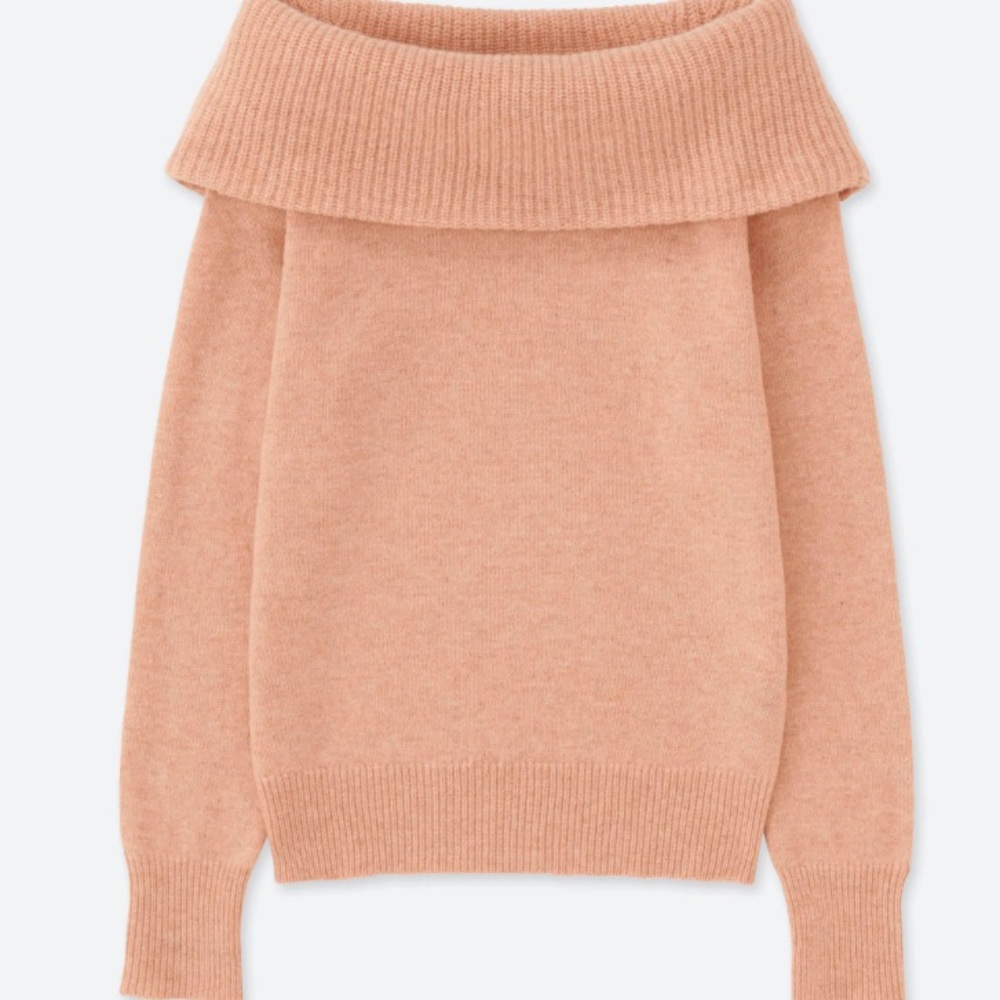 Uniqlo pink cowlneck sweater