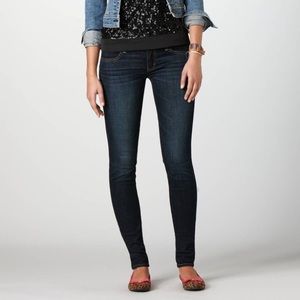 American Eagle women’s jeans