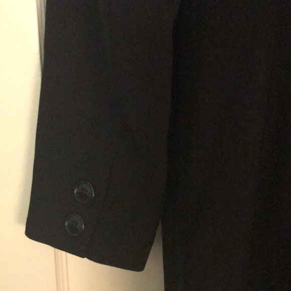 Long black vest from a Canadian designer - Picture 4 of 6