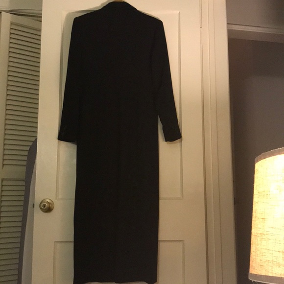 Long black vest from a Canadian designer - Picture 6 of 6