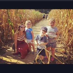 Meet your Posher, Samantha