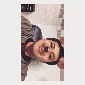 Meet your Posher, Camilo