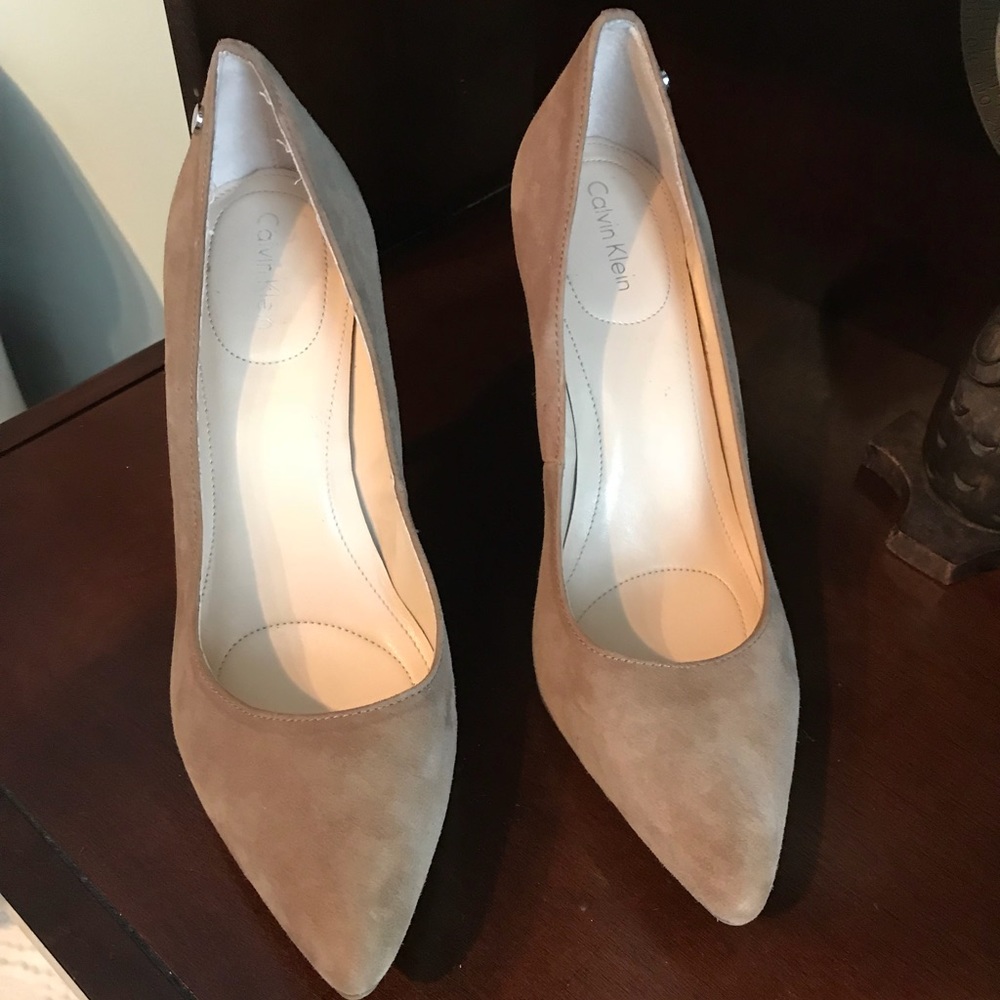 Calvin Khlein heels