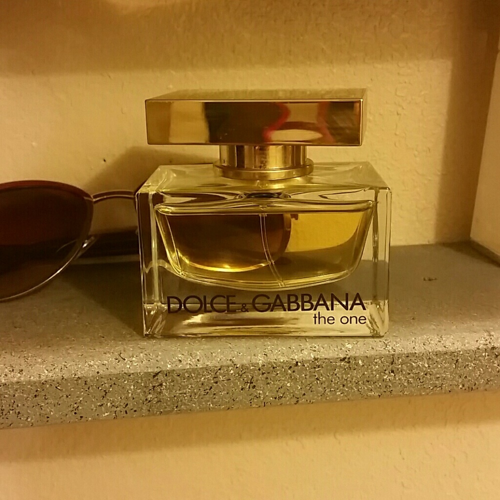 DOLCE & GABBANA the one Perfume