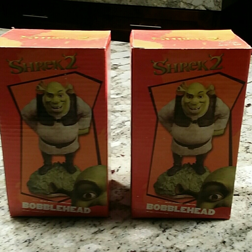 2 pcs SHREK 2  Bobblehead