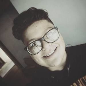 Meet your Posher, Luis