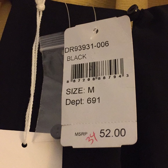 Black dress with high-low skirt - Picture 5 of 6