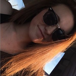 Meet your Posher, Mackenzie