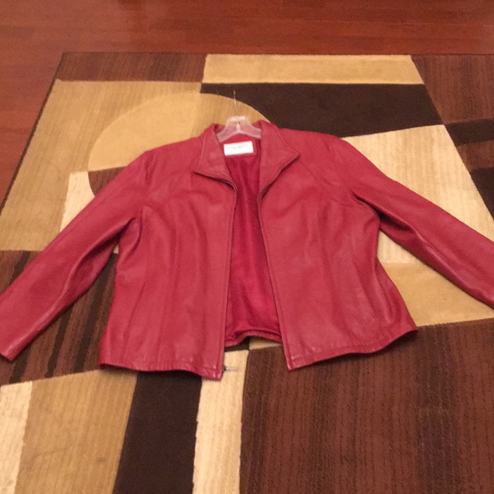 NiNE WEST  dark red leather jacket