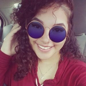 Meet your Posher, Elihenit