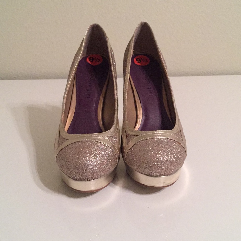 Madden Girl Glitter Pumps