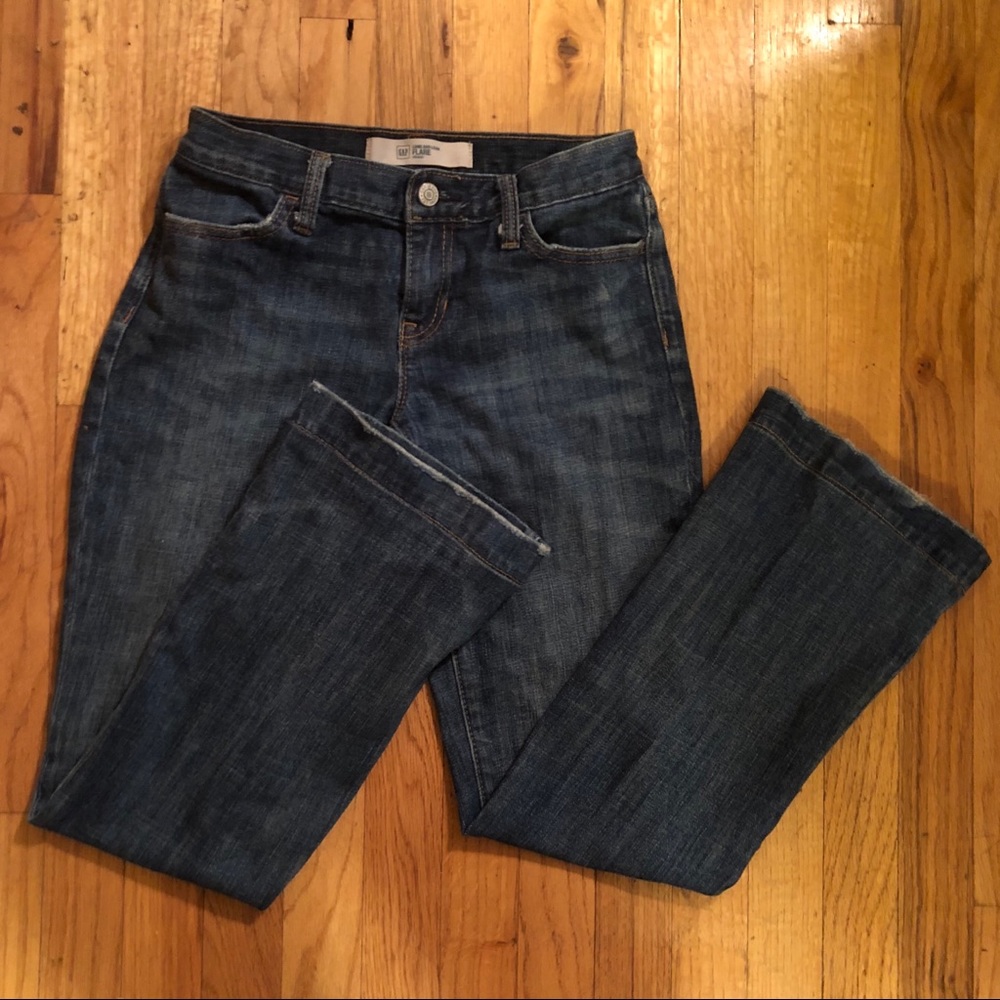 Long And Lean Flare Jeans! ❤️