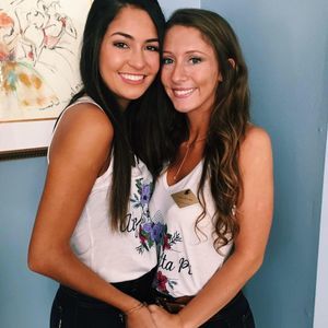 Meet your Posher, Olivia