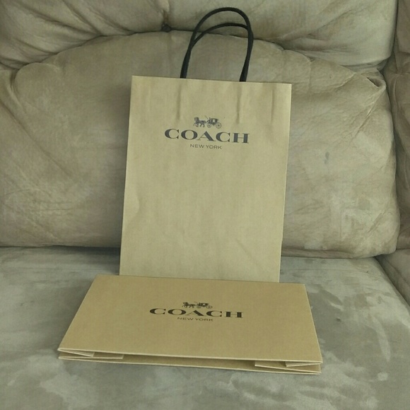 Brand new Coach  Small bag and small box - Picture 1 of 1