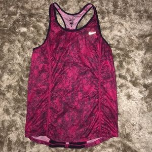Nike dri-fit top Size M