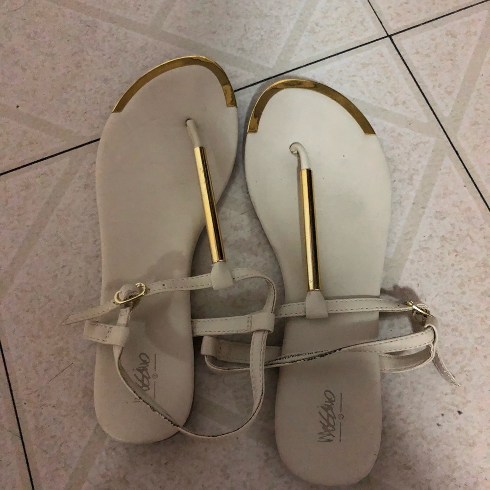 Mossimo white sandals - similar to DV