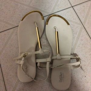 Mossimo white sandals - similar to DV