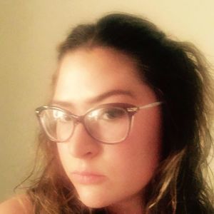 Meet your Posher, Claire