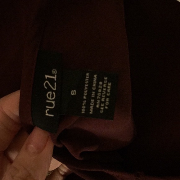 Shirt - Picture 4 of 6